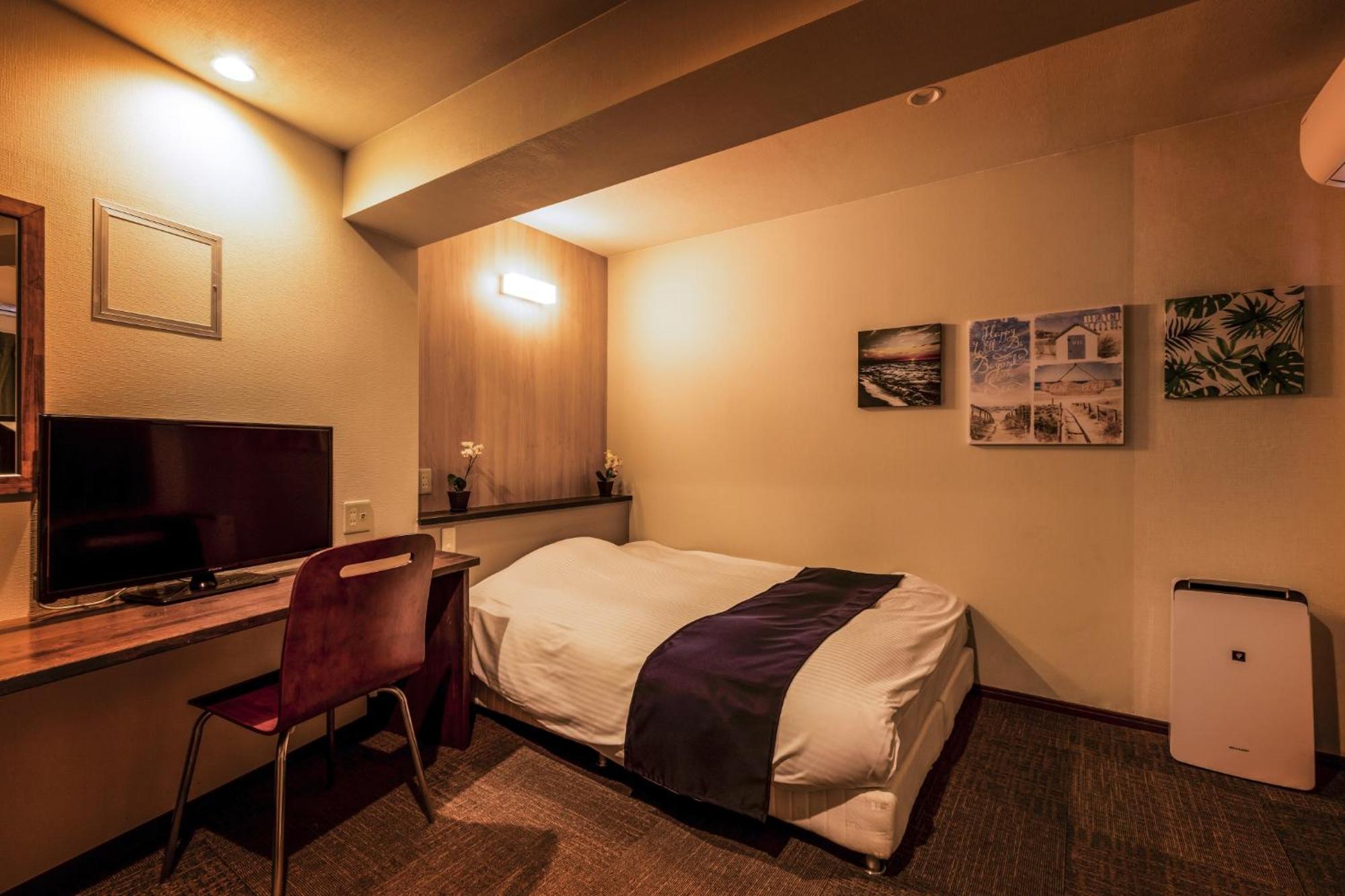 Hotel Ooedo Onsen Monogatari Premium Shirahama Saichoraku Esterno foto